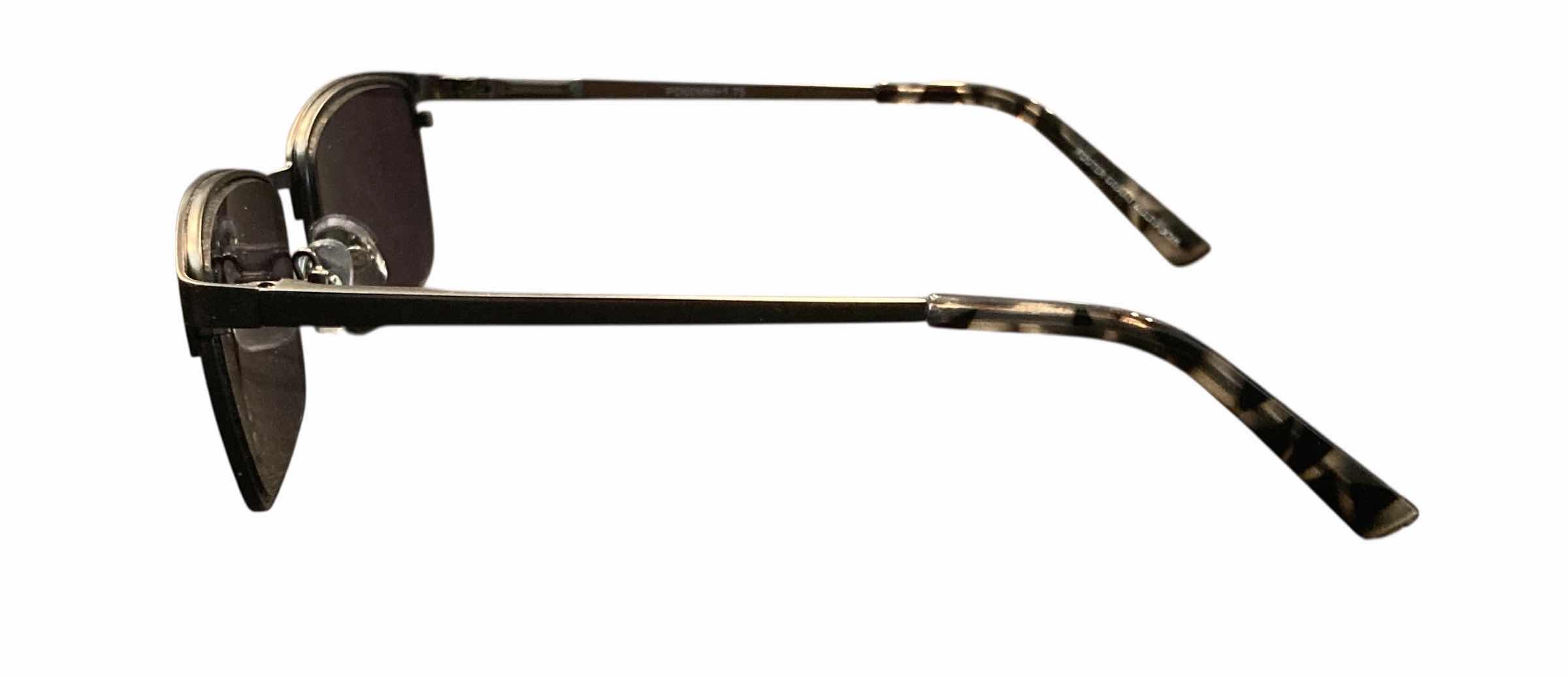 Photo 1 of FOSTER GRANT MULTI-FOCUS BRAYDON SUNREADERS GUNMETAL +1.75 READING GLASSES W CASE (MEN)