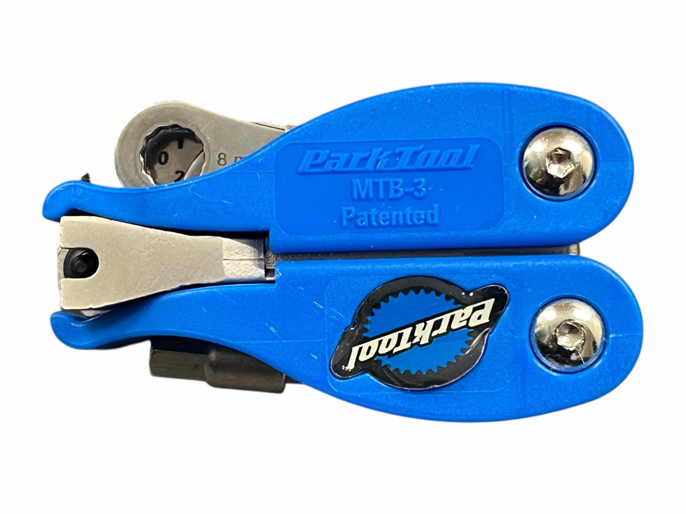 Photo 1 of PARKTOOL RESCUE MULTI-TOOL MTB-3 W CASE