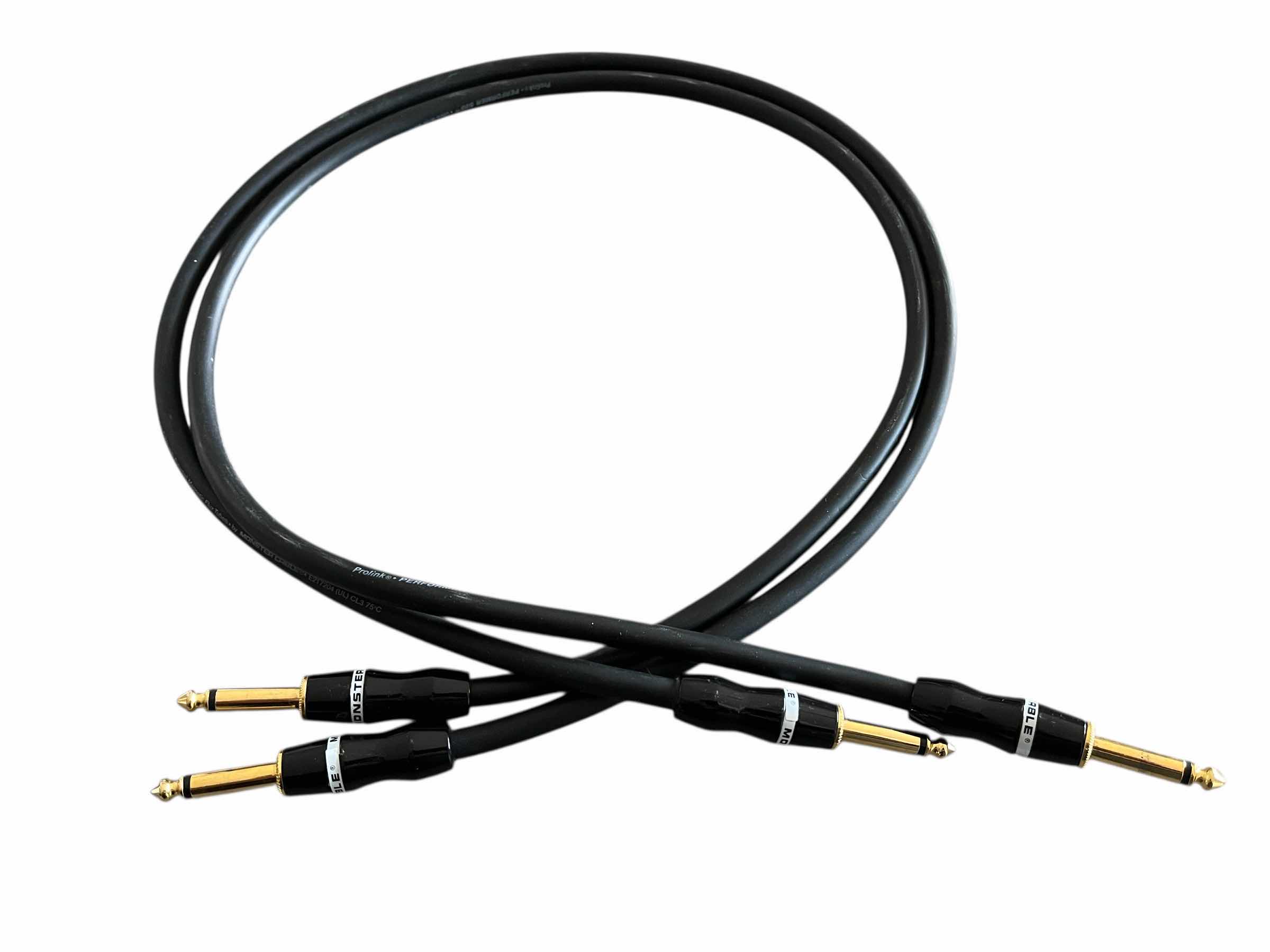 Photo 1 of MONSTER PROLINK 3’ PERFORMER 500 STRAIGHT SPEAKER CABLE (2)