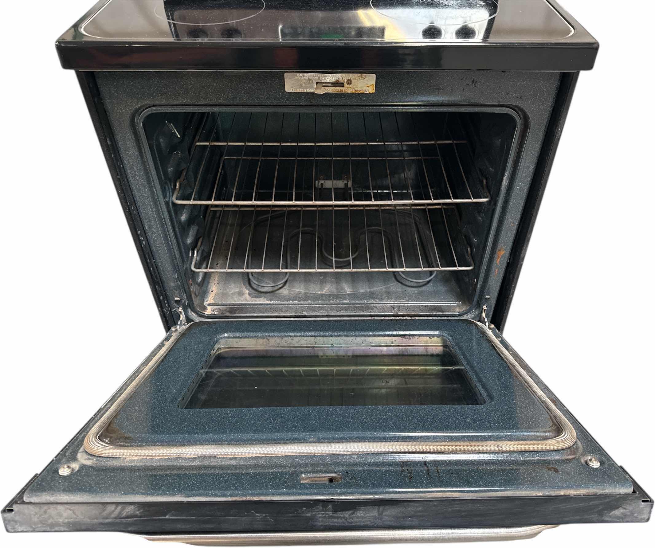 Photo 1 of GENERAL ELECTRIC STAINLESS STEEL ELECTRIC STOVE JBP66SOH2SS BLACK 30” X 25” X H47”