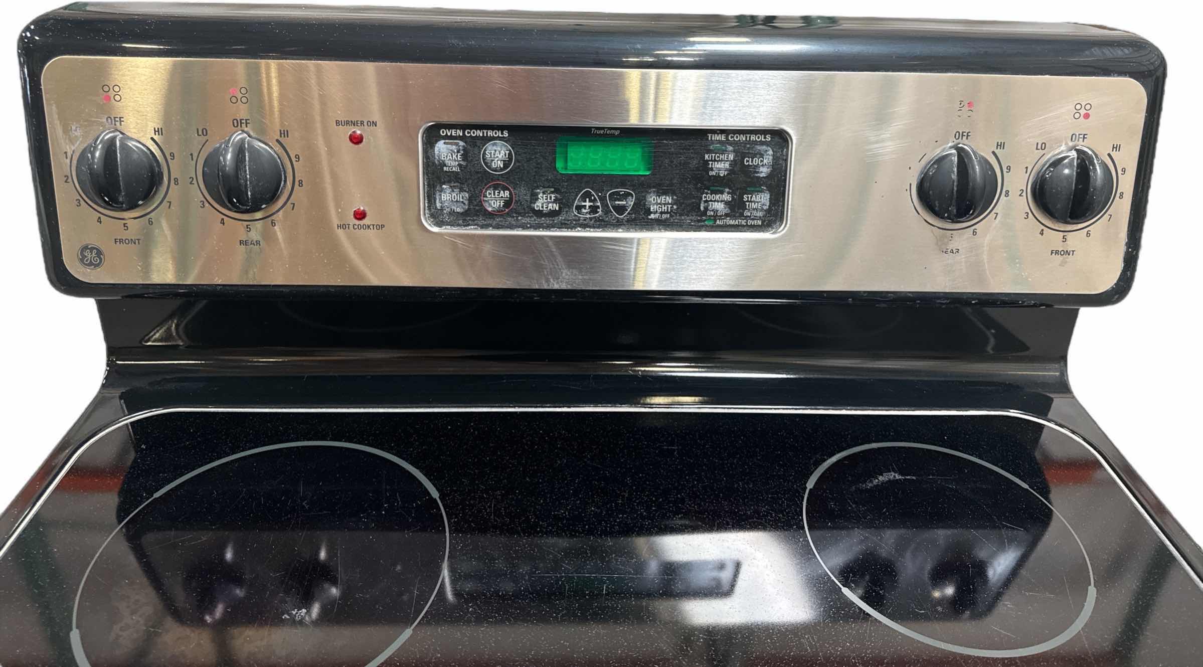 Photo 1 of GENERAL ELECTRIC STAINLESS STEEL ELECTRIC STOVE JBP66SOH2SS BLACK 30” X 25” X H47”