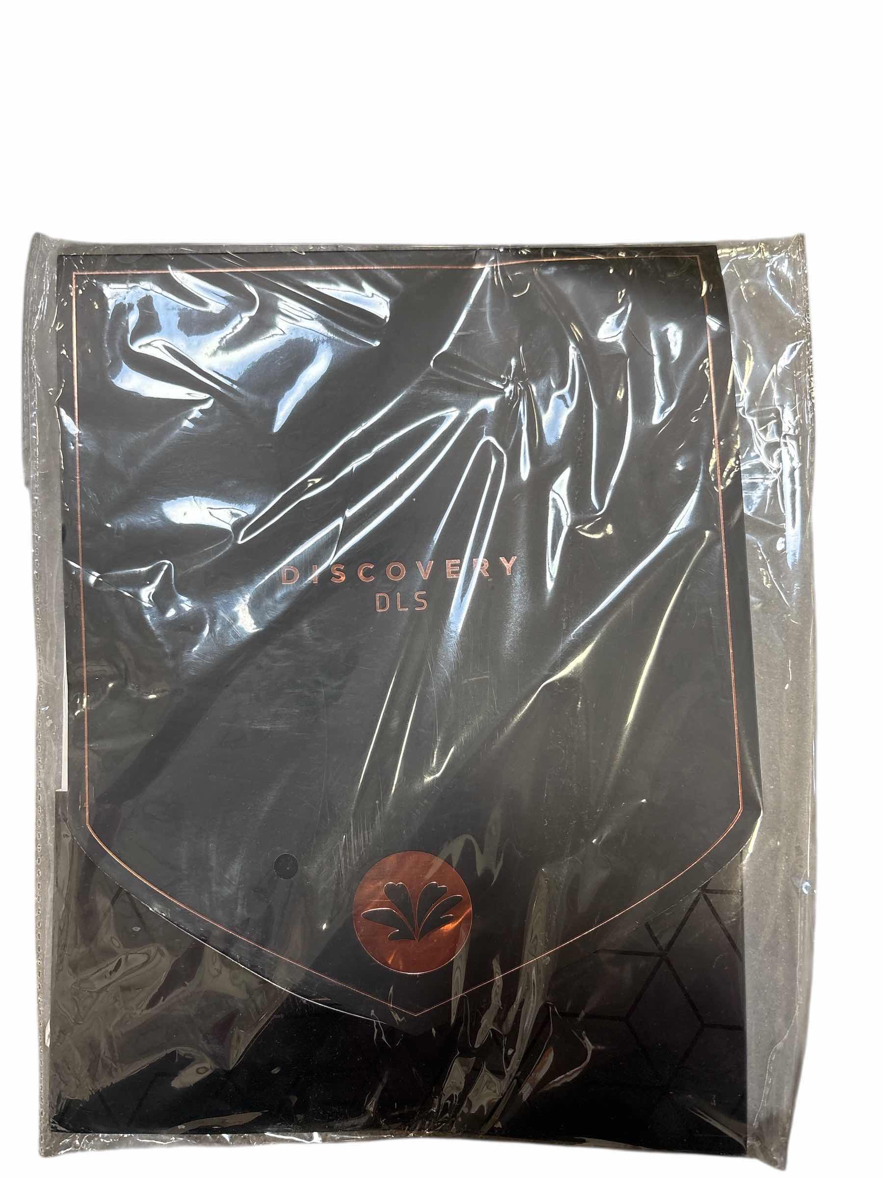 Photo 3 of BIOBIDET DISCOVERY DLS TOILET SEAT