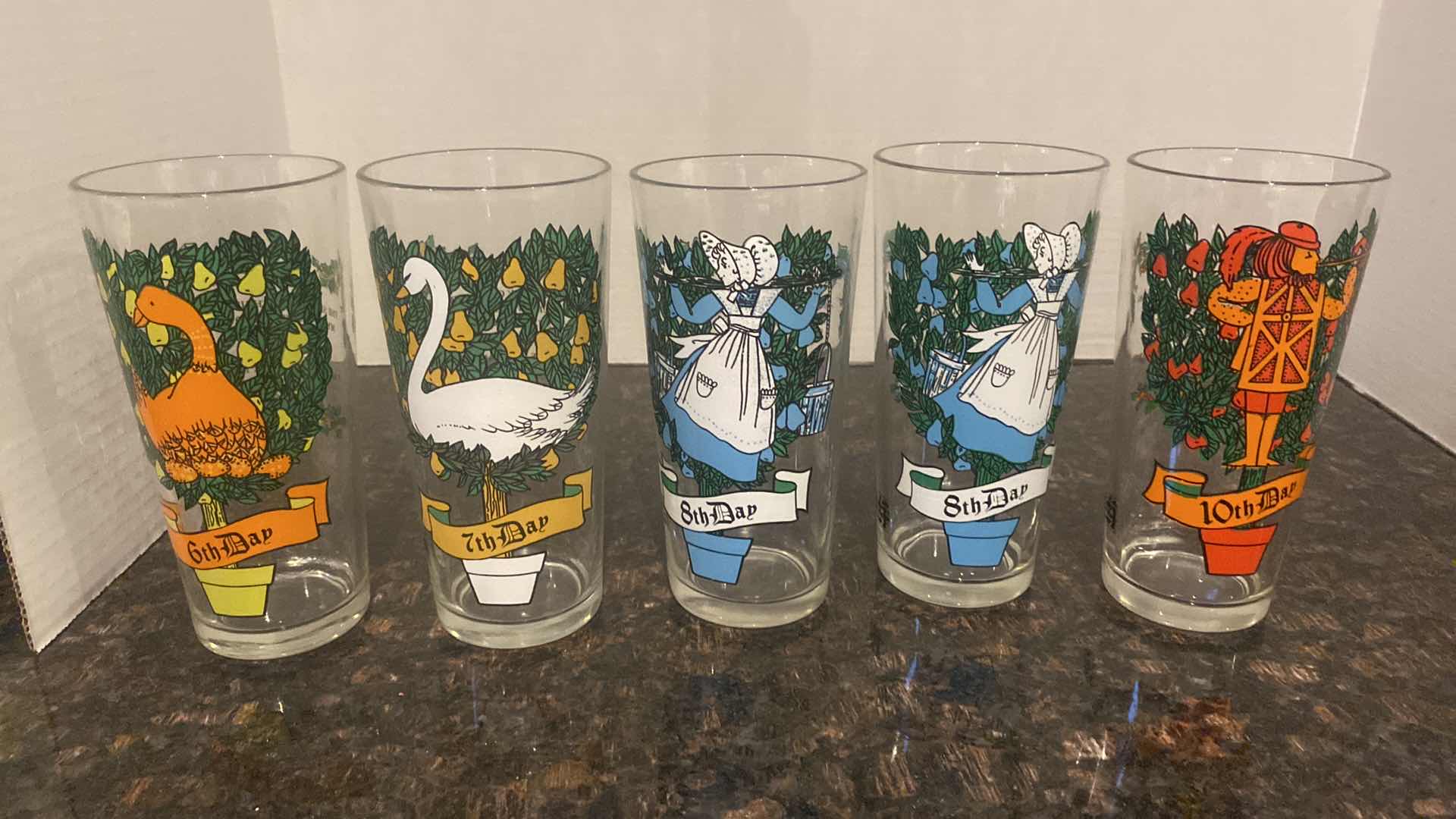 View 2 of VINTAGE PEPSI HOLIDAY GLASSES (9) & COCA-COLA HOLIDAY GLASS (1)