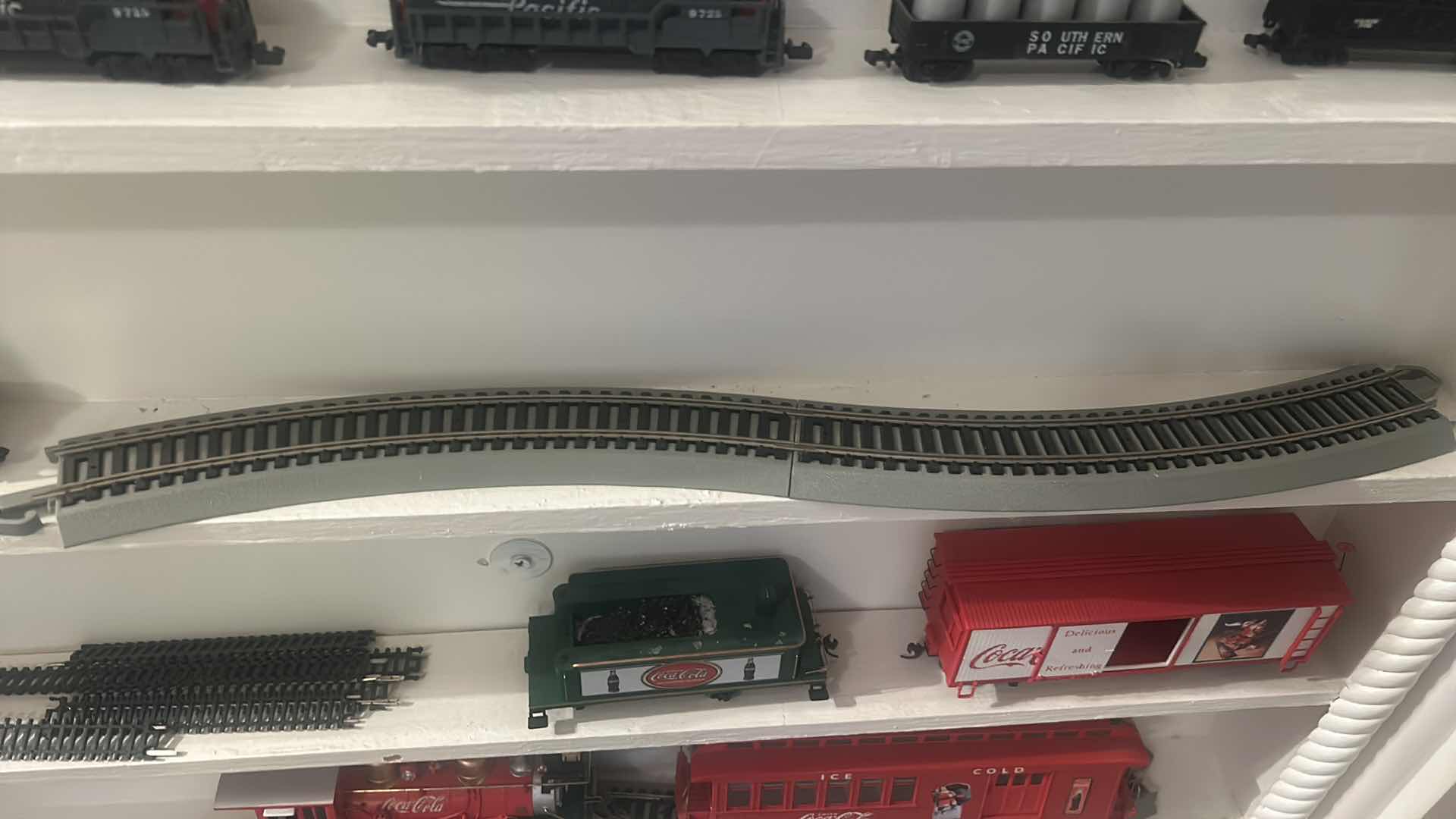 View 6 of COCA-COLA TRAINS AND TRACKS