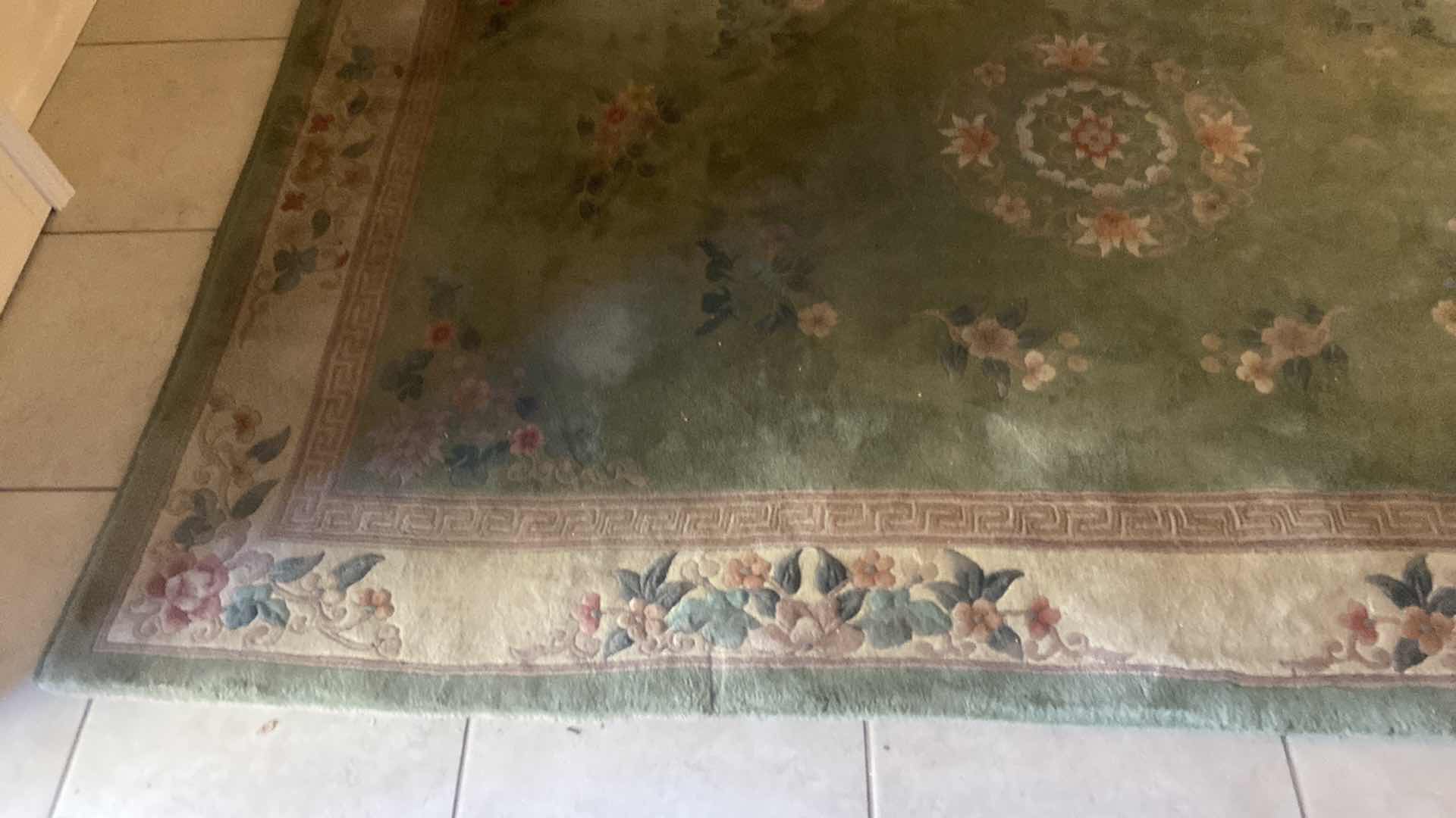 View 4 of TRADITIONAL HAND TUFTED WOOL AREA RUG LIGHT GREEN 6’ x 9’