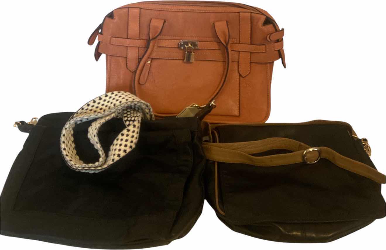 View 1 of WOMEN’S LEATHER HANDBAGS (3)