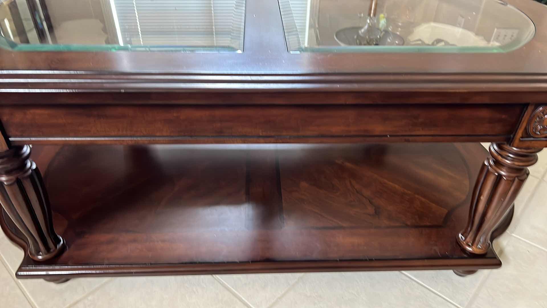 Photo 1 of MAHOGANY OVAL COFFEE TABLE. PART OF SET OF 3 SOLD SEPARATELY (MATCHING END TABLES ALSO AVAIL FOR PURCHASE) 42”X 18”H