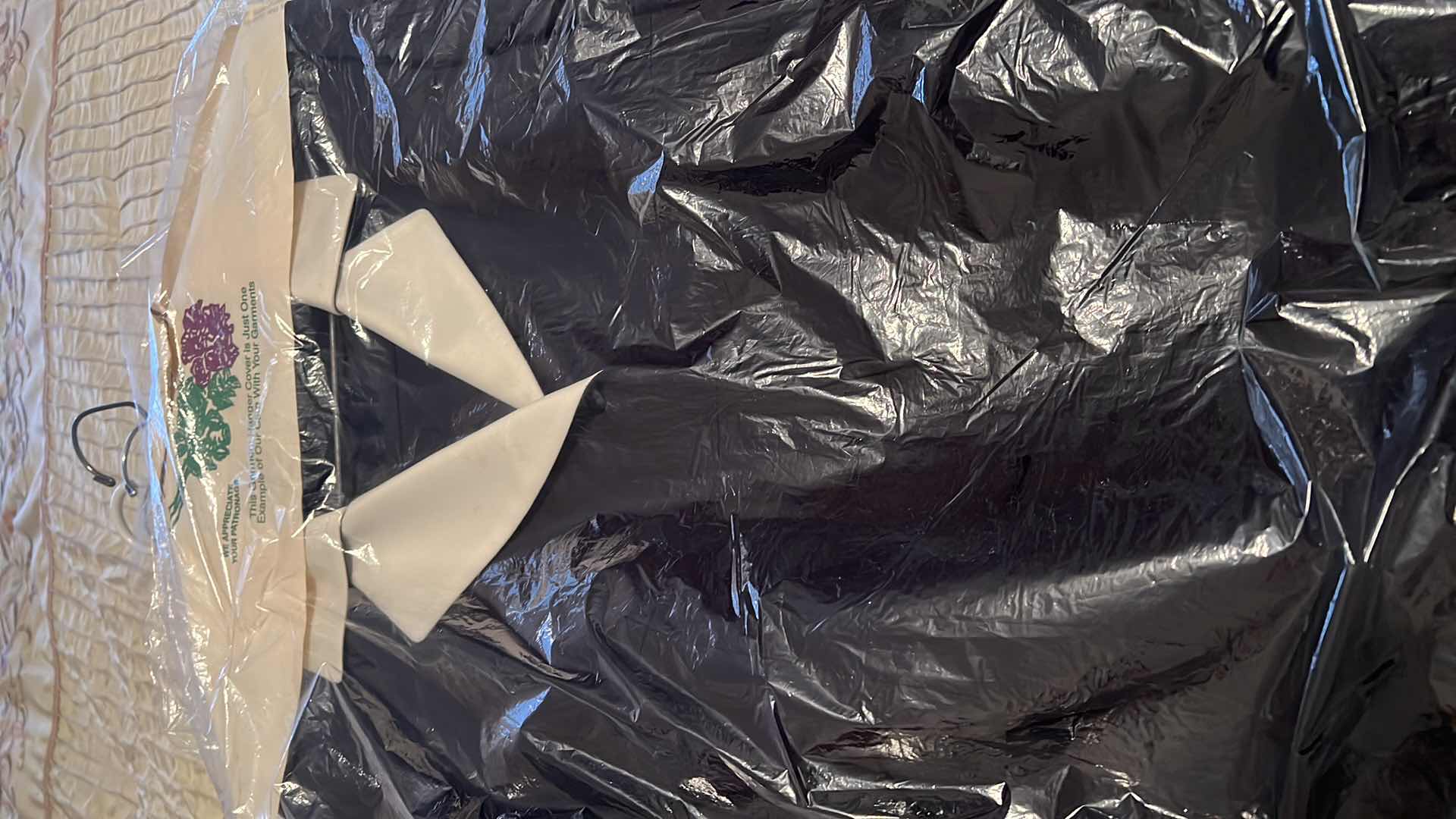 Photo 1 of WOMENS CLOTHING. LADIES PETITE SIZES 6-8. GREAR CONDITION.