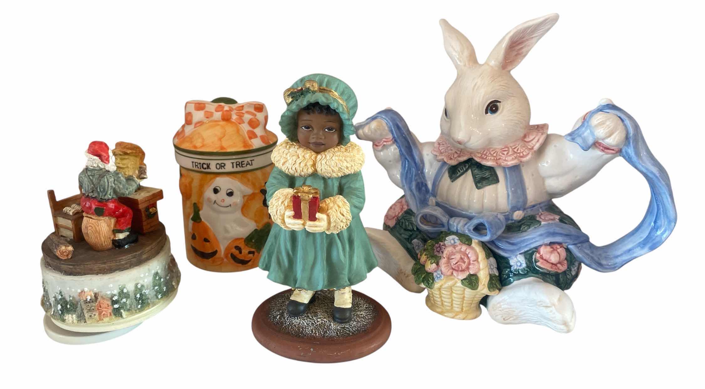 Photo 1 of 4 - HOLIDAY DECOR HALLOWEEN EASTER CHRISTMAS