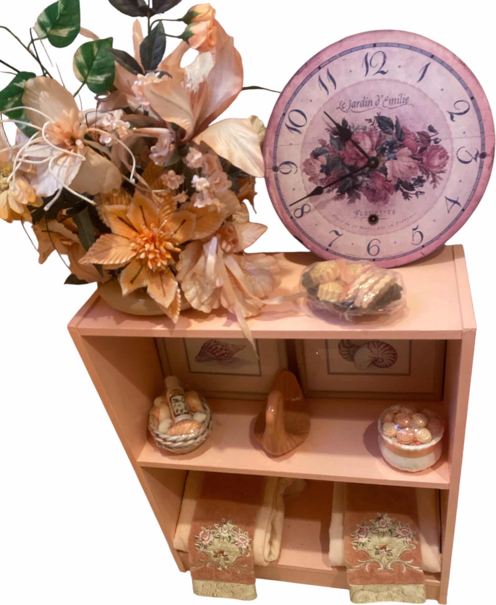 Photo 1 of 2 SHELF BOOK SHELF WITH BATHROOM ACCESSORIES 24“ x 10“ H29”