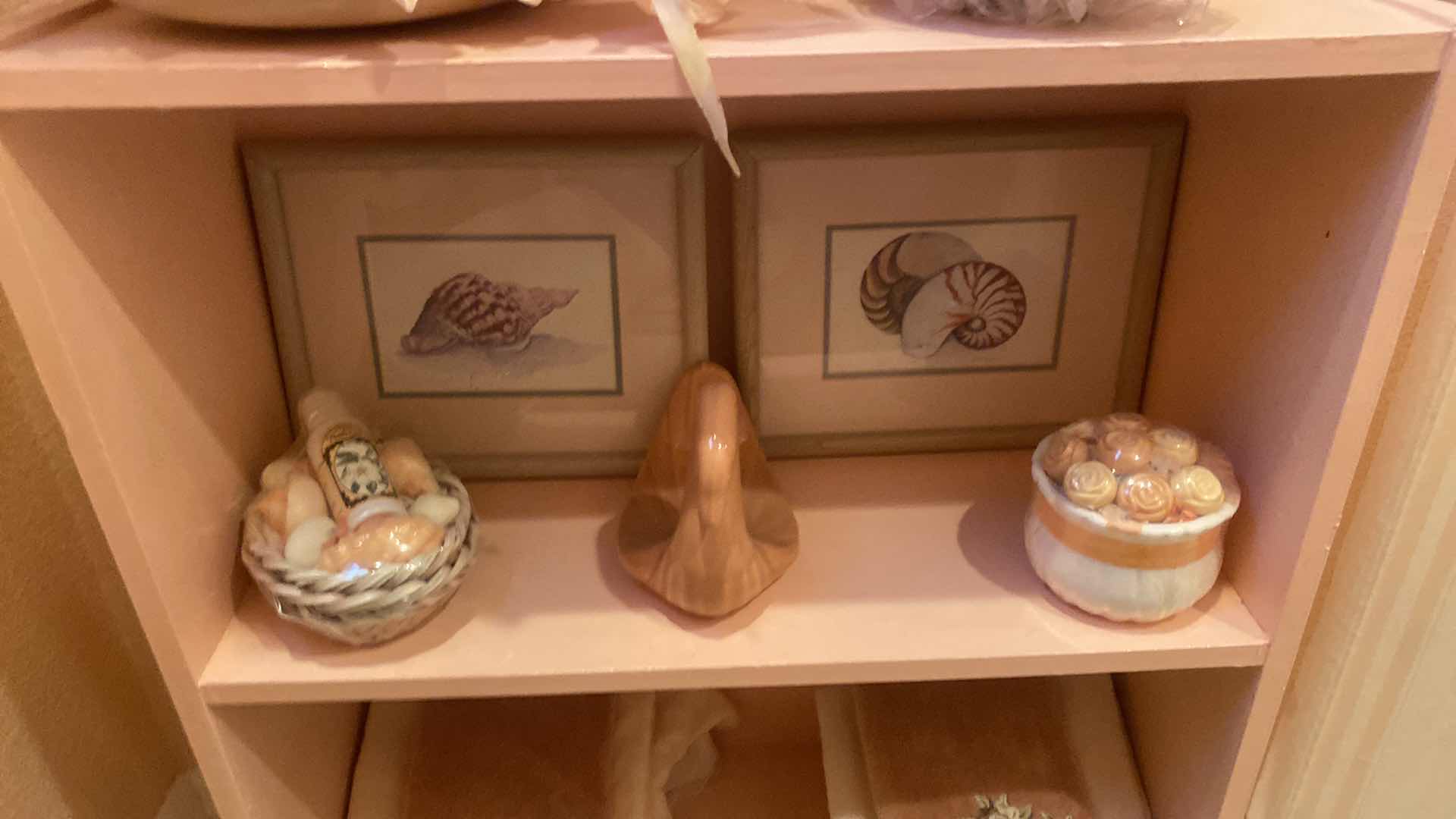 Photo 3 of 2 SHELF BOOK SHELF WITH BATHROOM ACCESSORIES 24“ x 10“ H29”