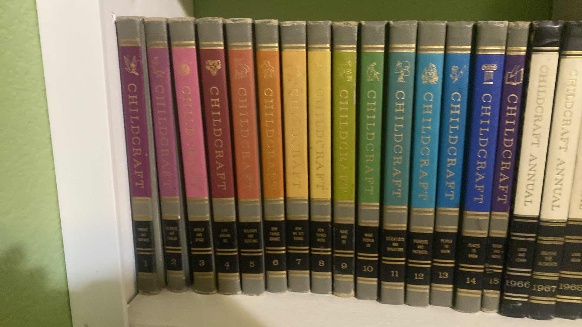 Photo 1 of 1960’s CHILDRENS CRAFT BOOKS VOLUMES 1-14 & CHILDCRAFT ANNUAL BOOKS 1966-1980