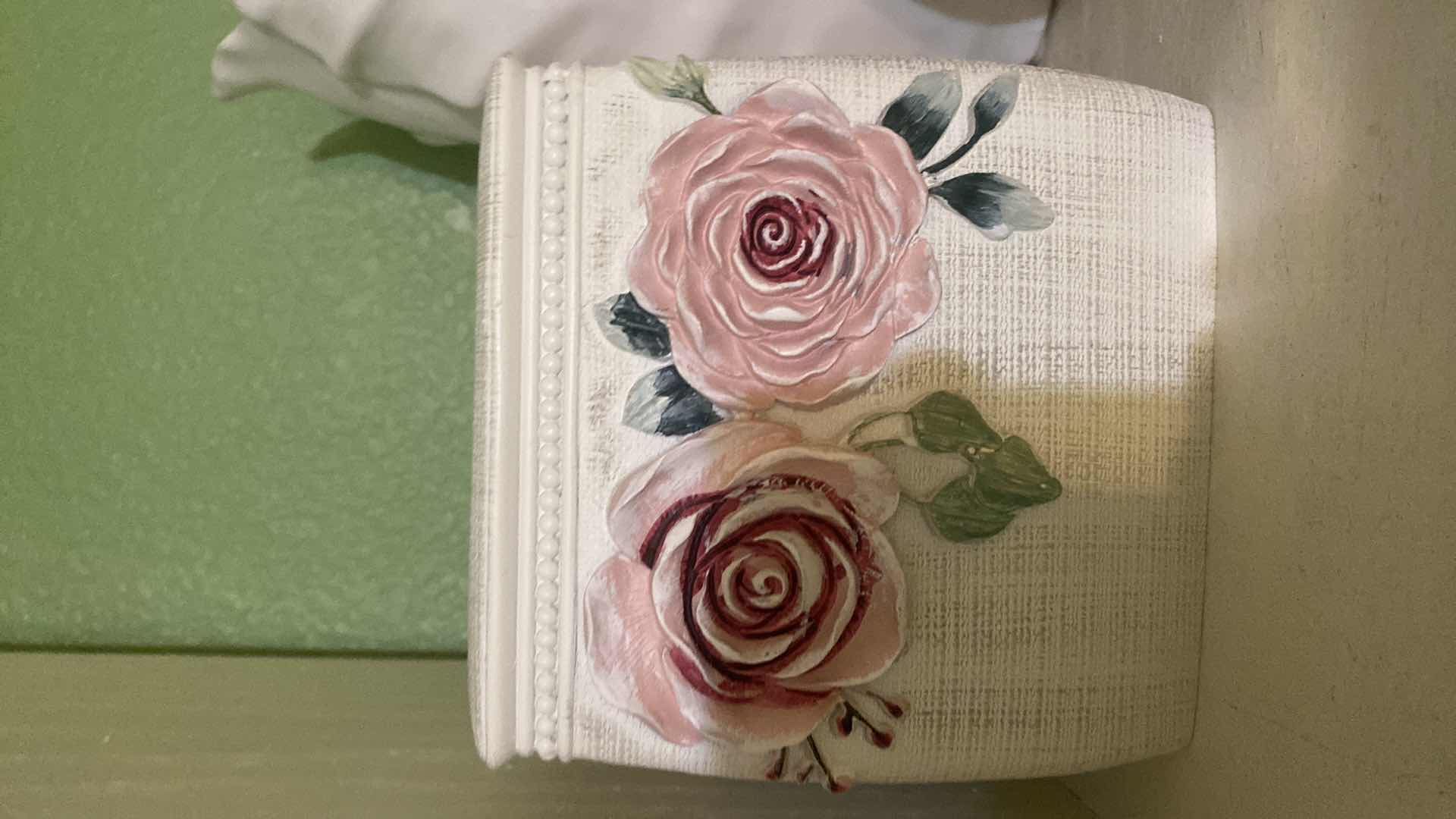 Photo 1 of 4 HOME DECOR - TISSUE BOX, FAUX FLORAL, GLASS PAPER WEIGHT & VASE H9”