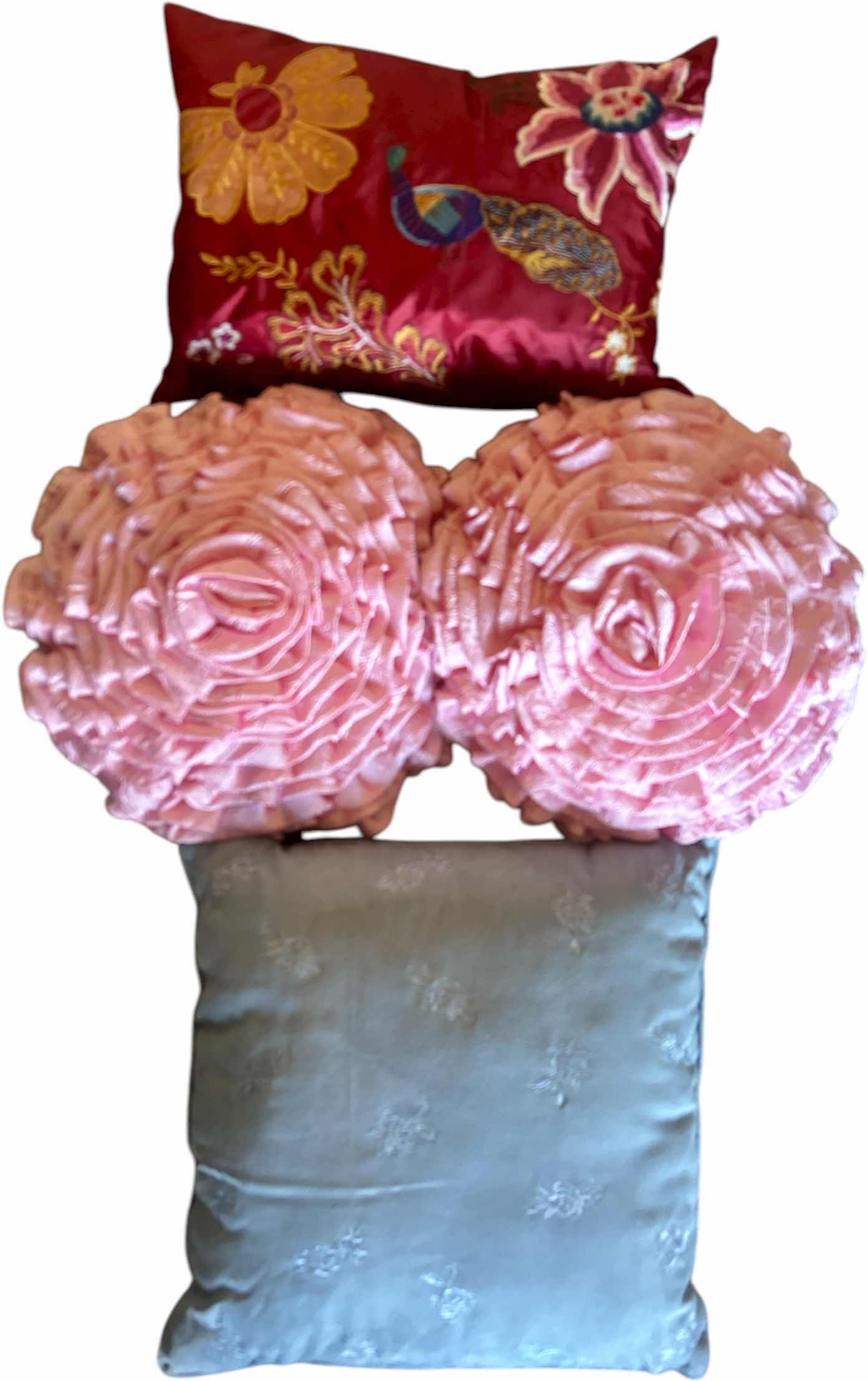 Photo 1 of 4 DECORATIVE PILLOWS (LARGEST 16” X 16”