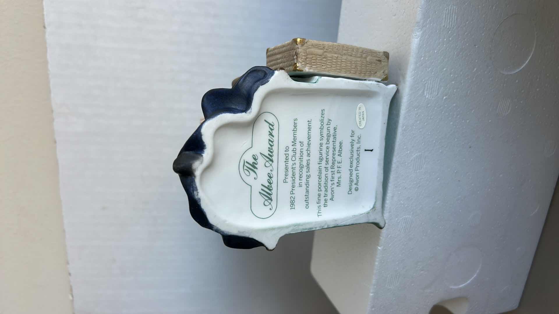 Photo 1 of AVON PORCELAIN FIGURINE H7.5”