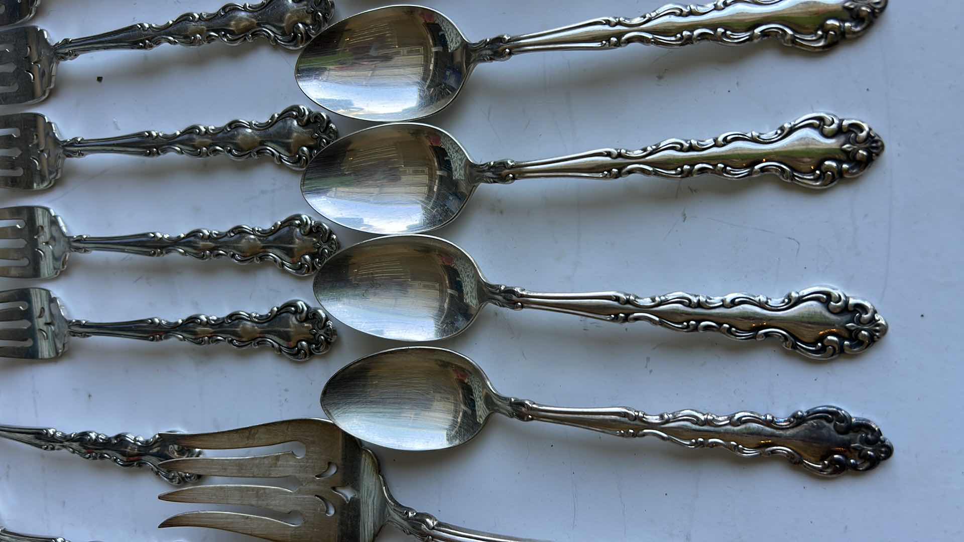 Photo 1 of 47 PCS SILVERWARE