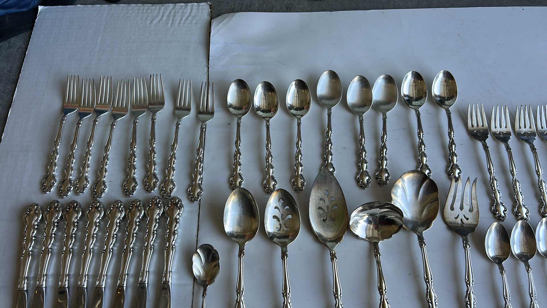 Photo 1 of 47 PCS SILVERWARE