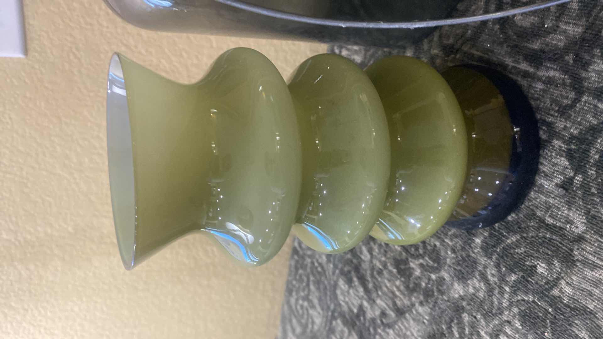 Photo 1 of 3 GREEN VASES & HANGING SEA SHELL TALLEST H9 1/2”