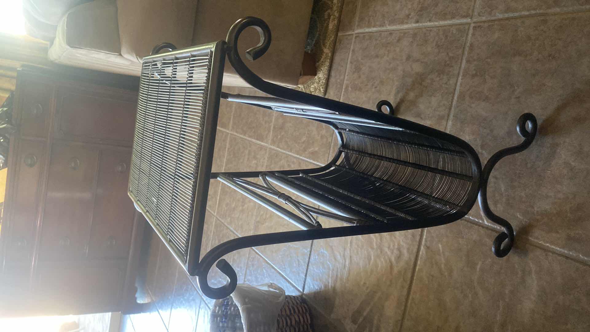 Photo 1 of METAL MAGAZINE RACK & WOOD TV TRAY TABLE RACK MEASURES 15“ x 13“ H24”