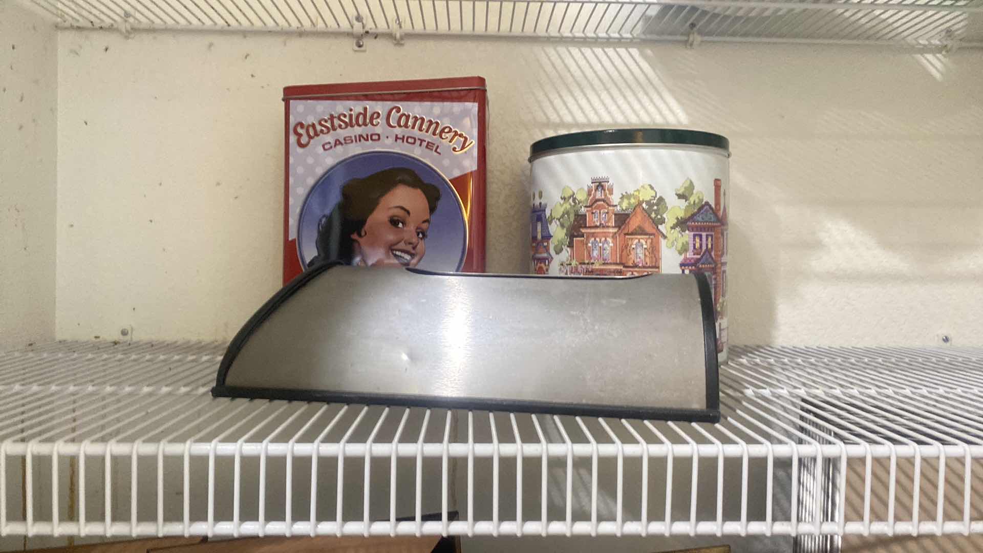 Photo 1 of PHOTO FRAMES & DISPLAY EASELS