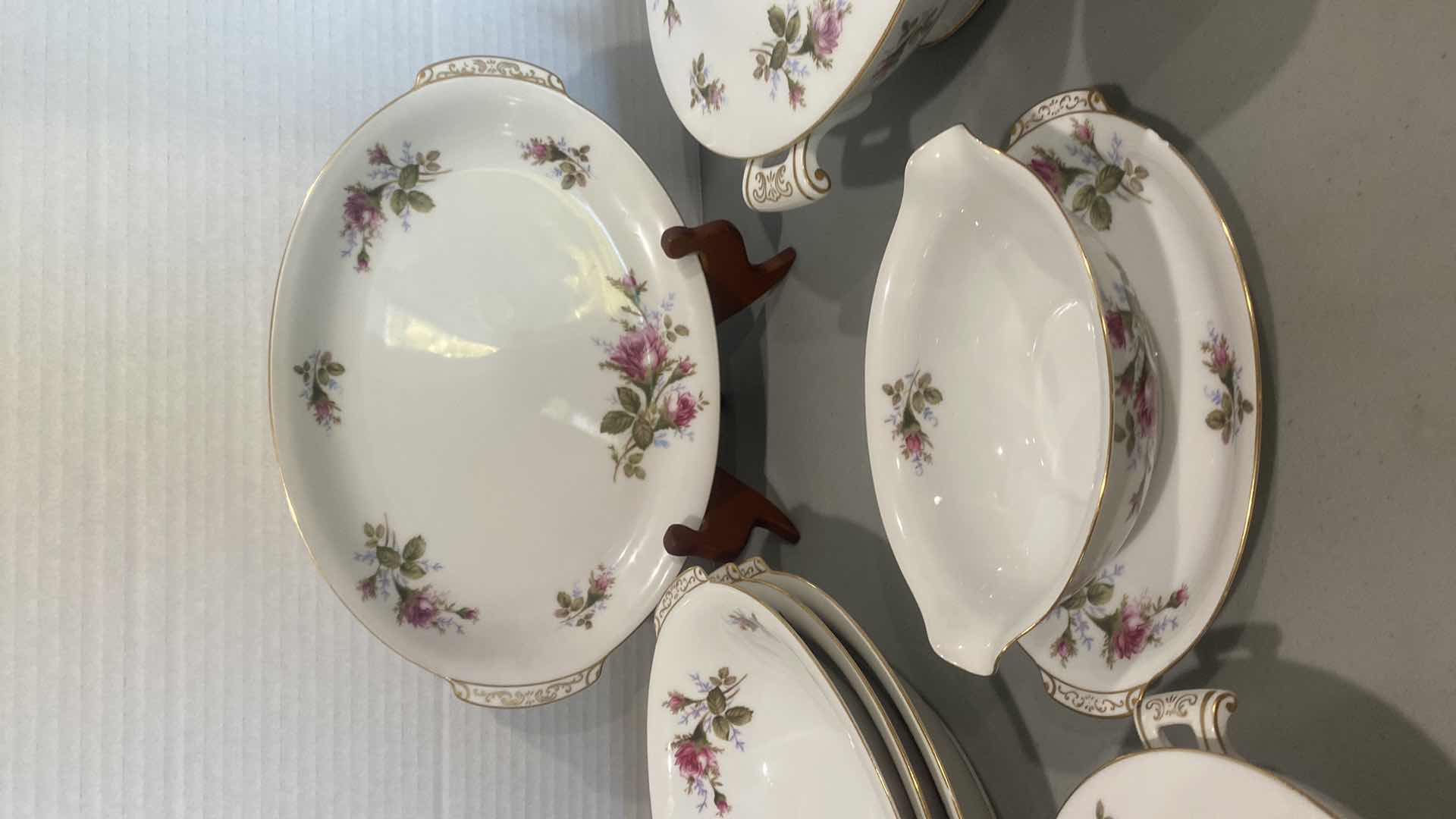 Photo 1 of 12 PIECES ALADDIN CHINA SERVE WARE “MOSS ROSE”