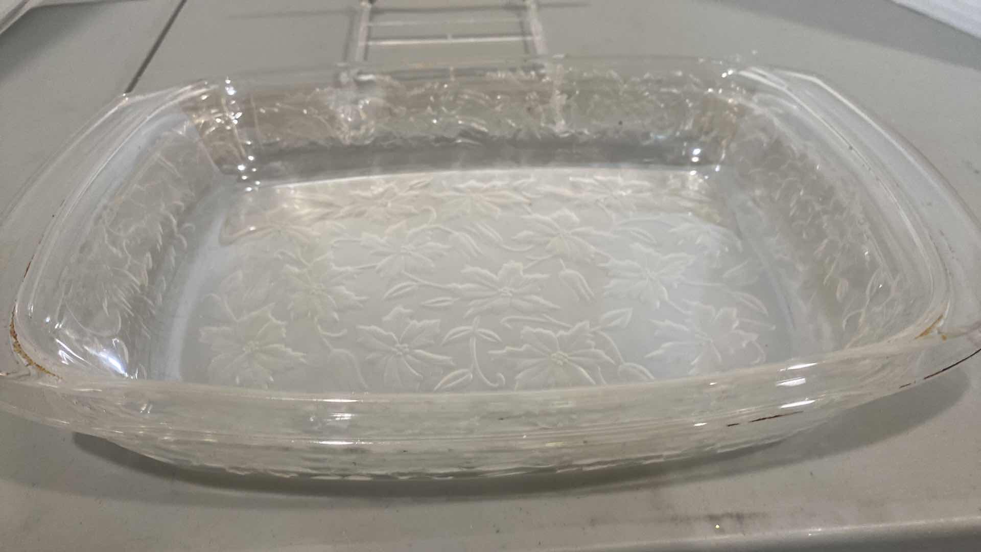 Photo 1 of POINSETTIA EMBOSSED GLASS BAKING DISHES & 2 PLATTERS