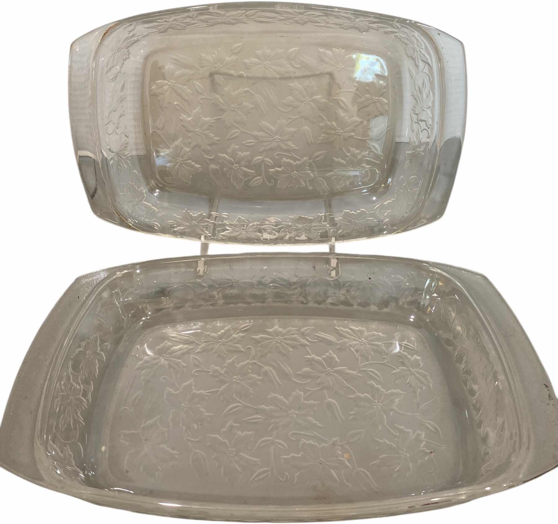 Photo 1 of POINSETTIA EMBOSSED GLASS BAKING DISHES & 2 PLATTERS
