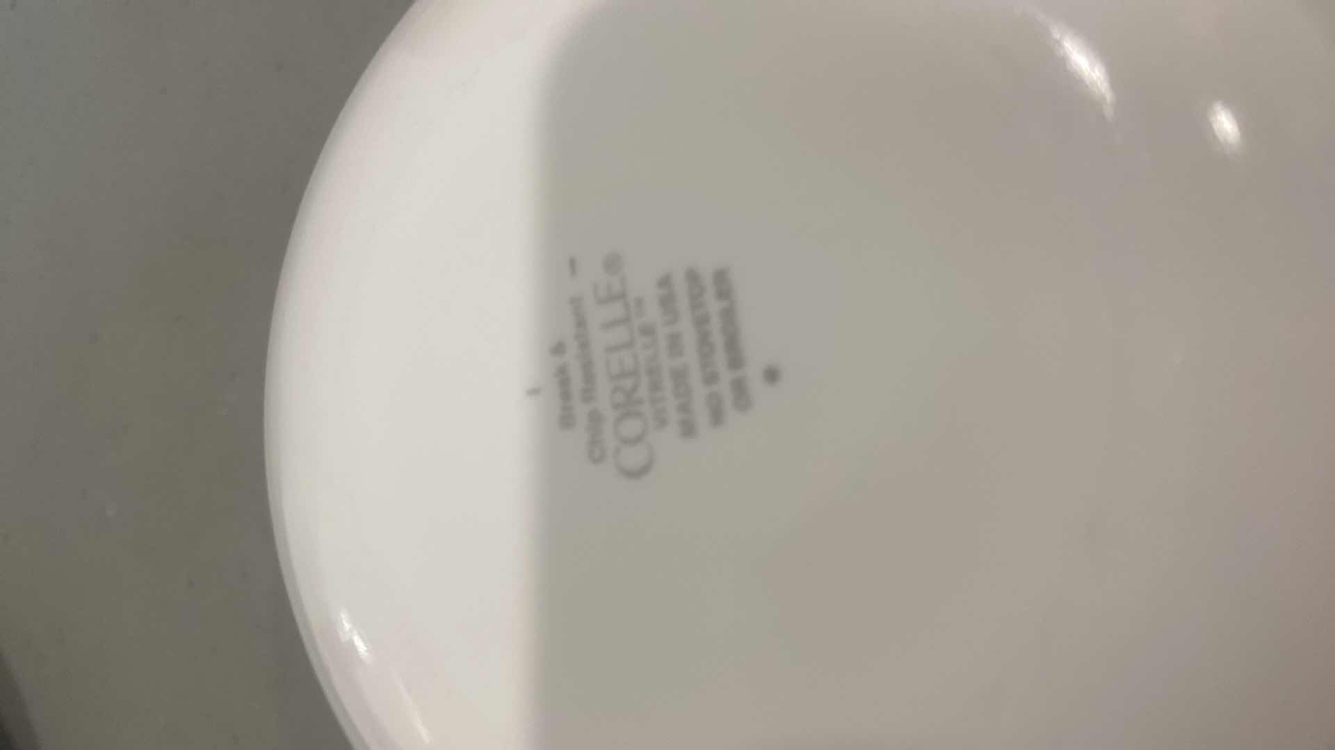 Photo 1 of 24 PIECES CORELLE DINNERWARE