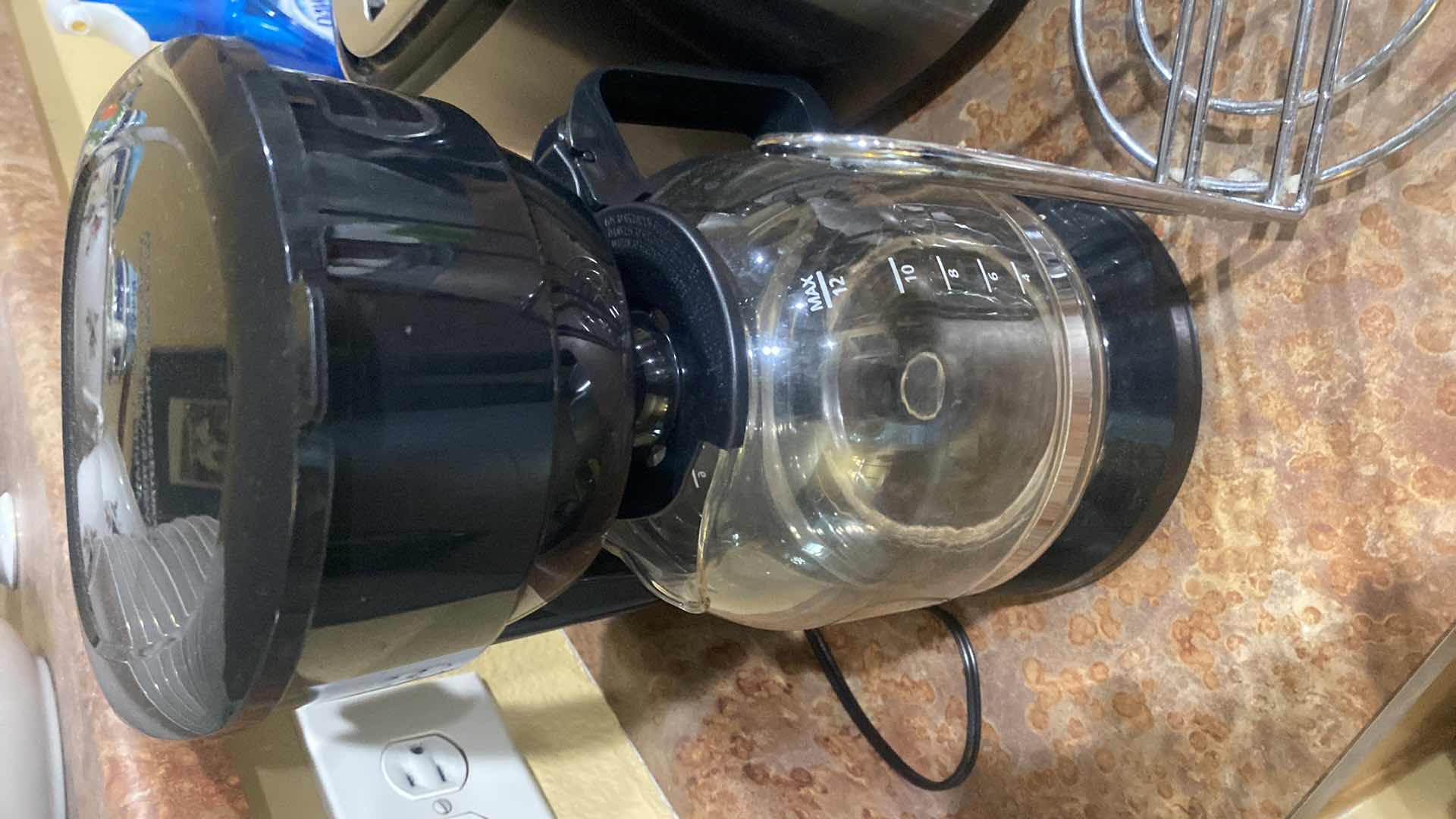 Photo 1 of COFFEE POT TOASTER & PAPER TOWEL HOLDER