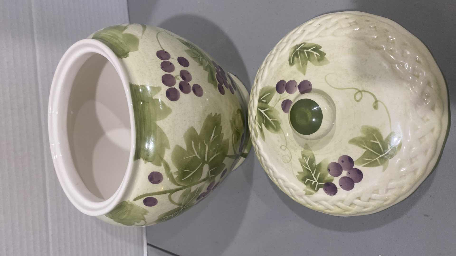 Photo 1 of CERAMIC POT WITH LID 9” x 10”