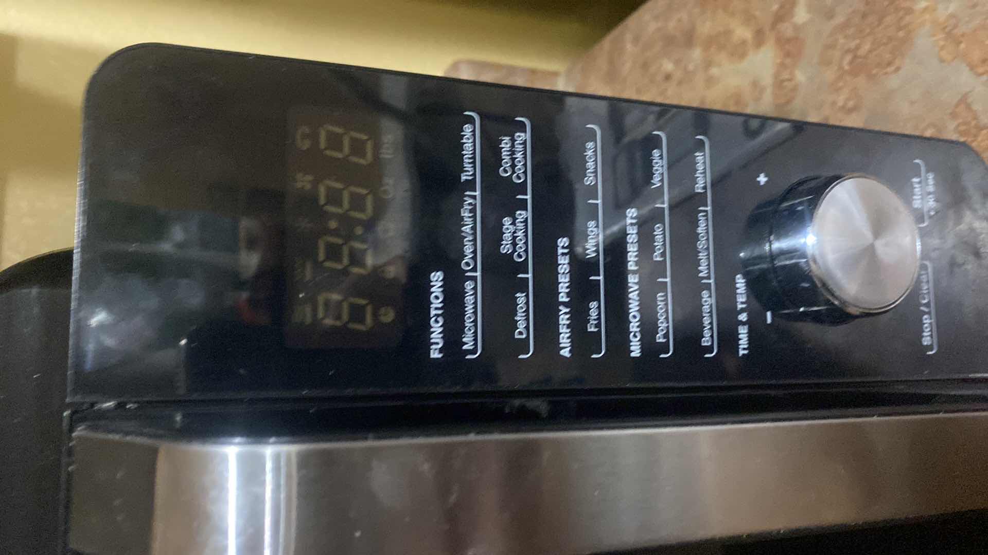 Photo 1 of CUISINART 3in1 MICROWAVE AIR FRYER