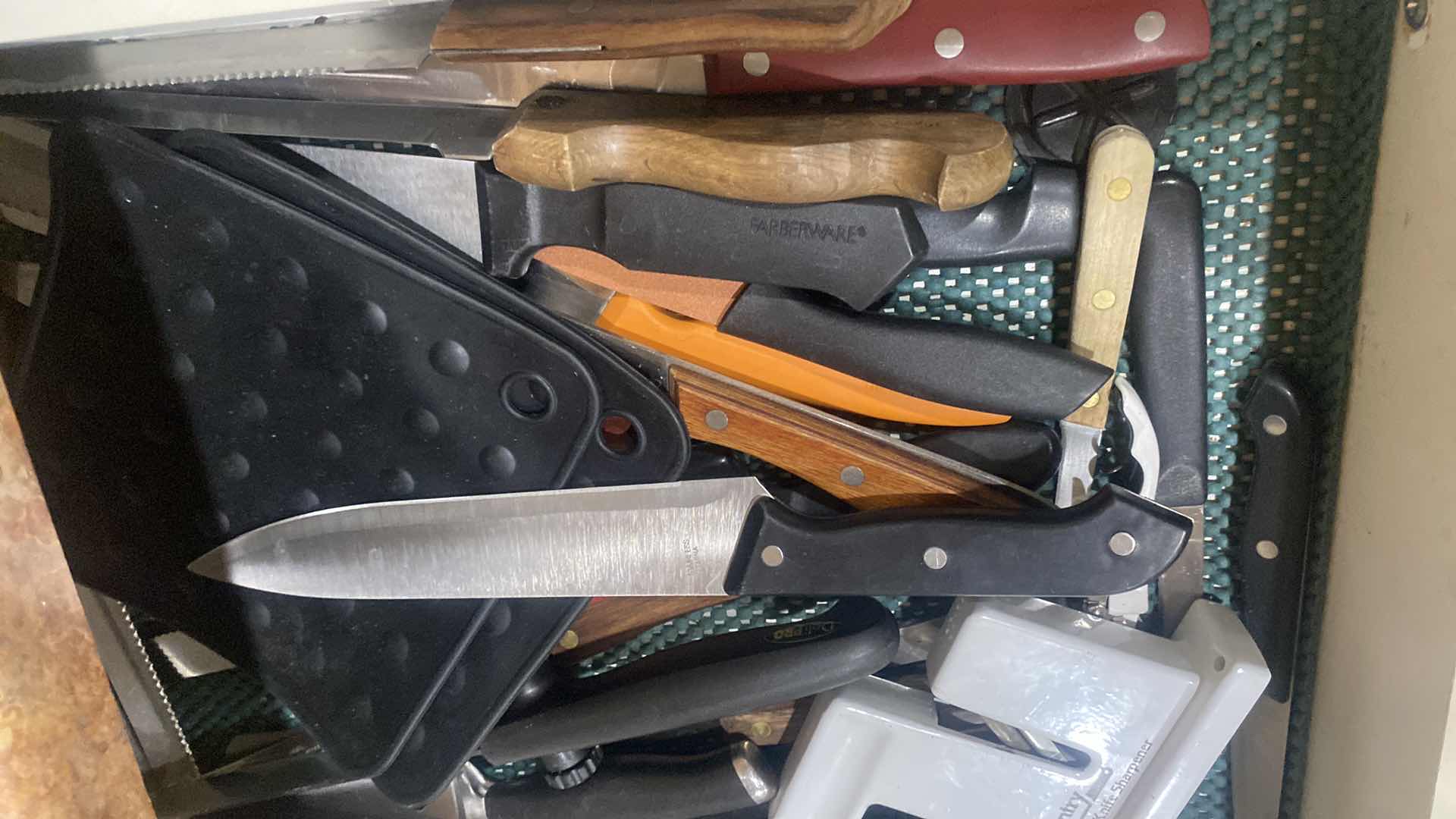 Photo 1 of CONTENTS OF CABINET - 2 DRAWERS KNIVES & KITCHEN TOOLS