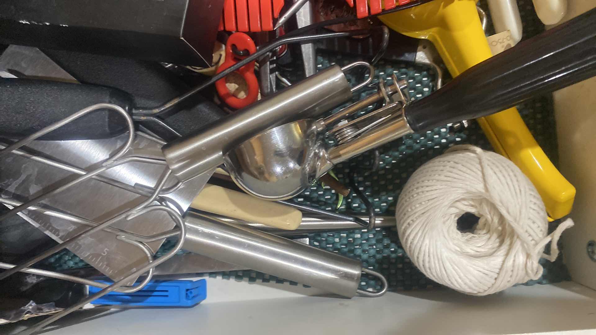 Photo 1 of CONTENTS OF CABINET - 2 DRAWERS KNIVES & KITCHEN TOOLS