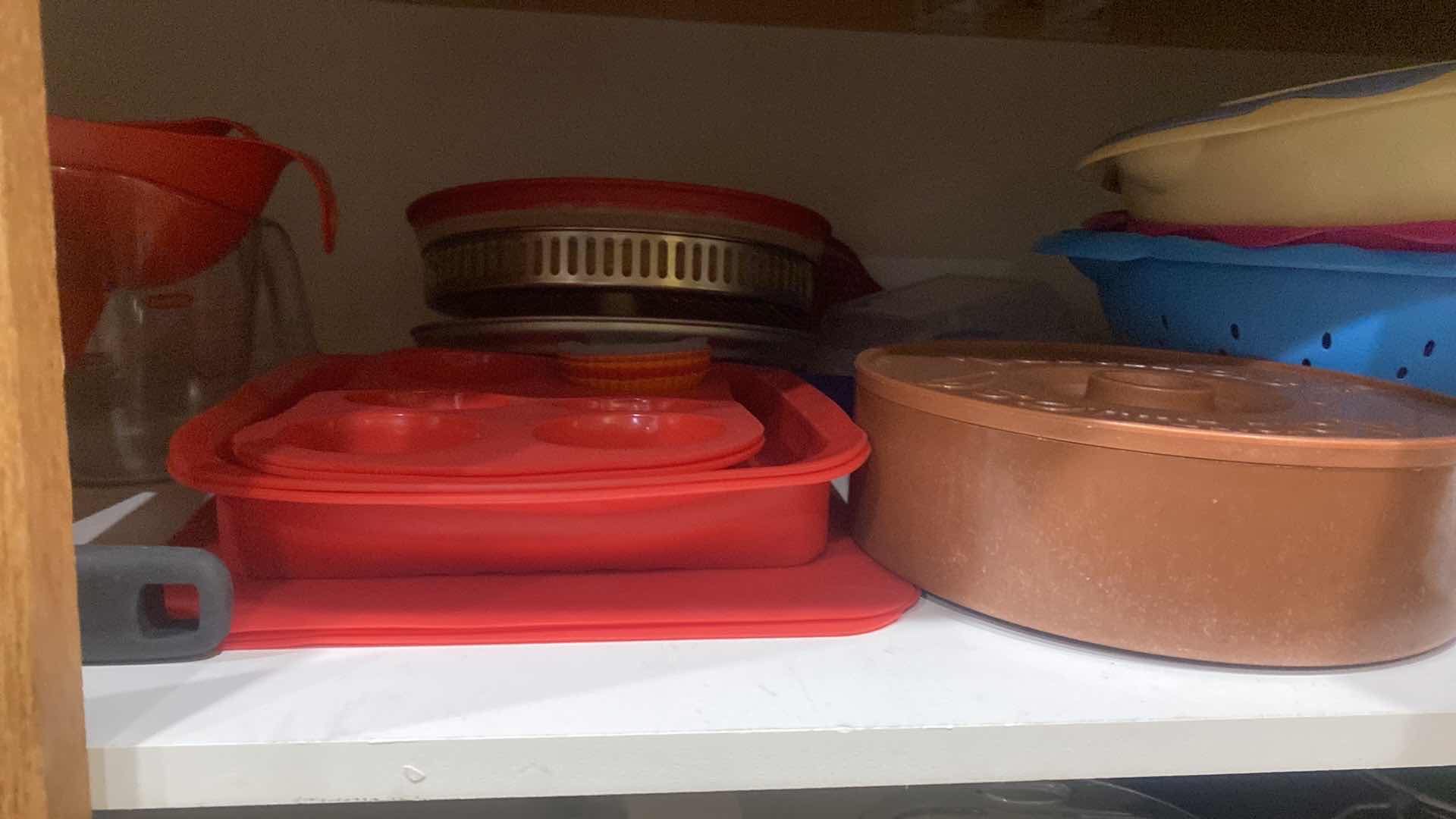 Photo 1 of CONTENTS OF CABINET - GLASS BAKEWARE & PLASTIC COLANDERS & MORE