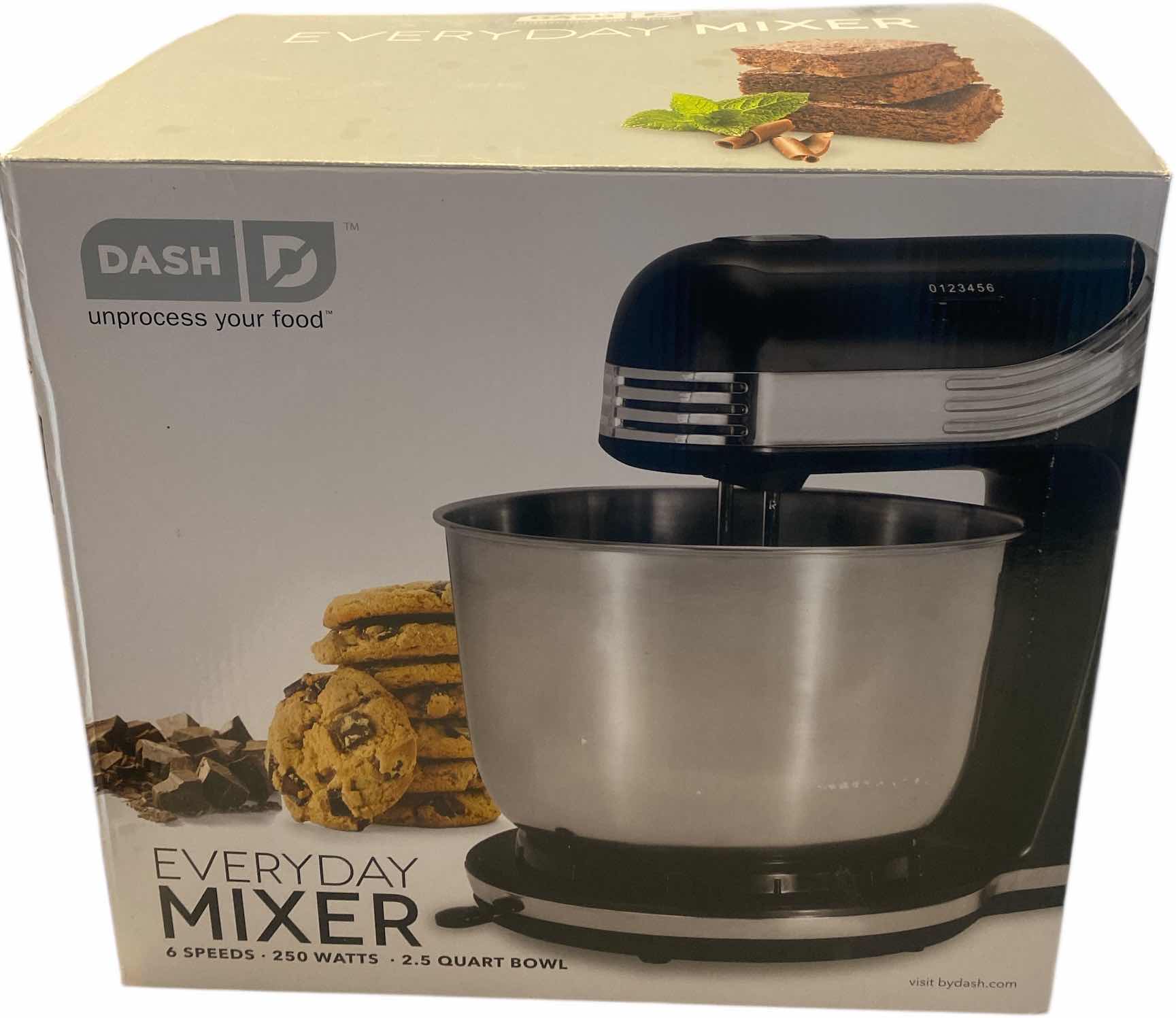 Photo 1 of NEW DASH EVERYDAY MIXER