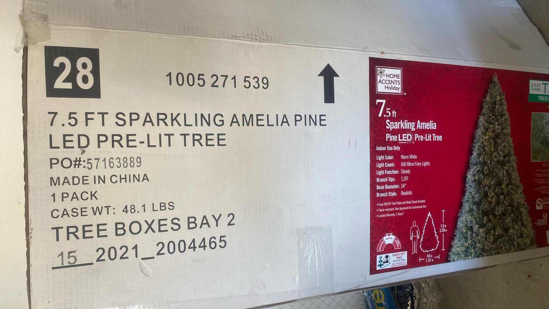 Photo 1 of SPARKLING AMELIA CHRISTMAS TREE 7.5’