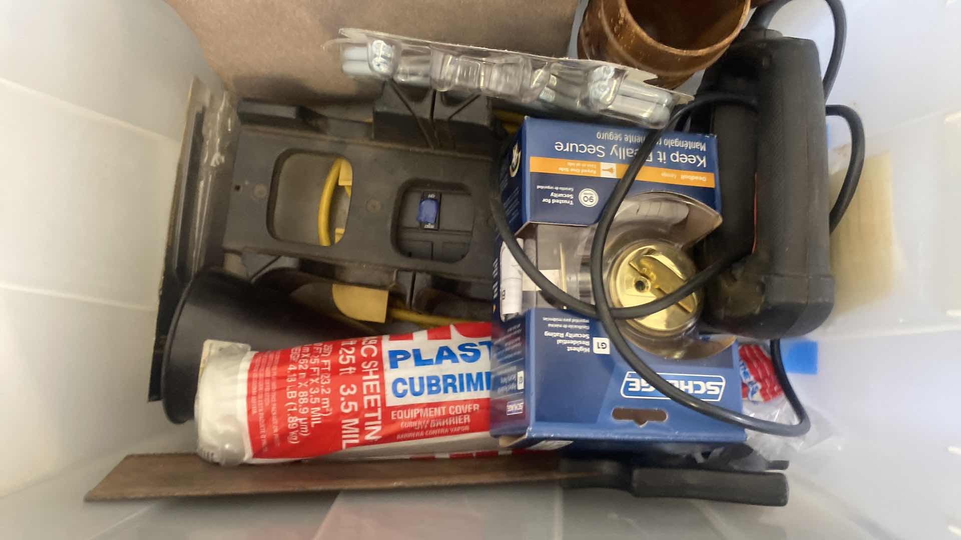 Photo 1 of 4 TOTES MISC GARAGE & HOUSEHOLD ITEMS