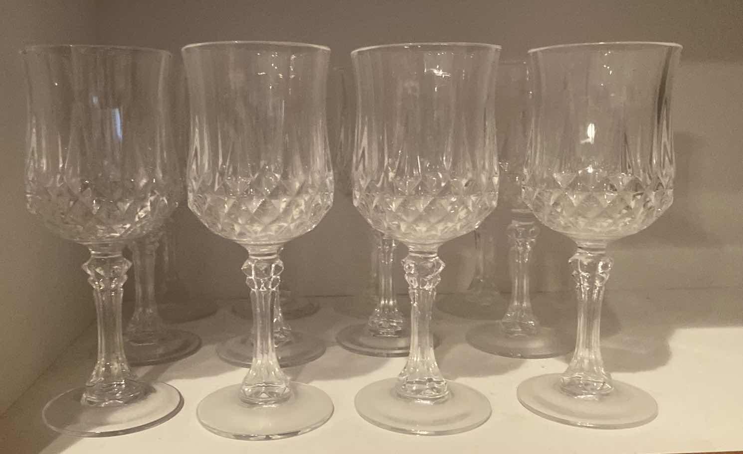 Photo 1 of CONTENTS OF CABINET - 1!SHELF 12 LONGCHAMPS WHITE WINE GLASSES