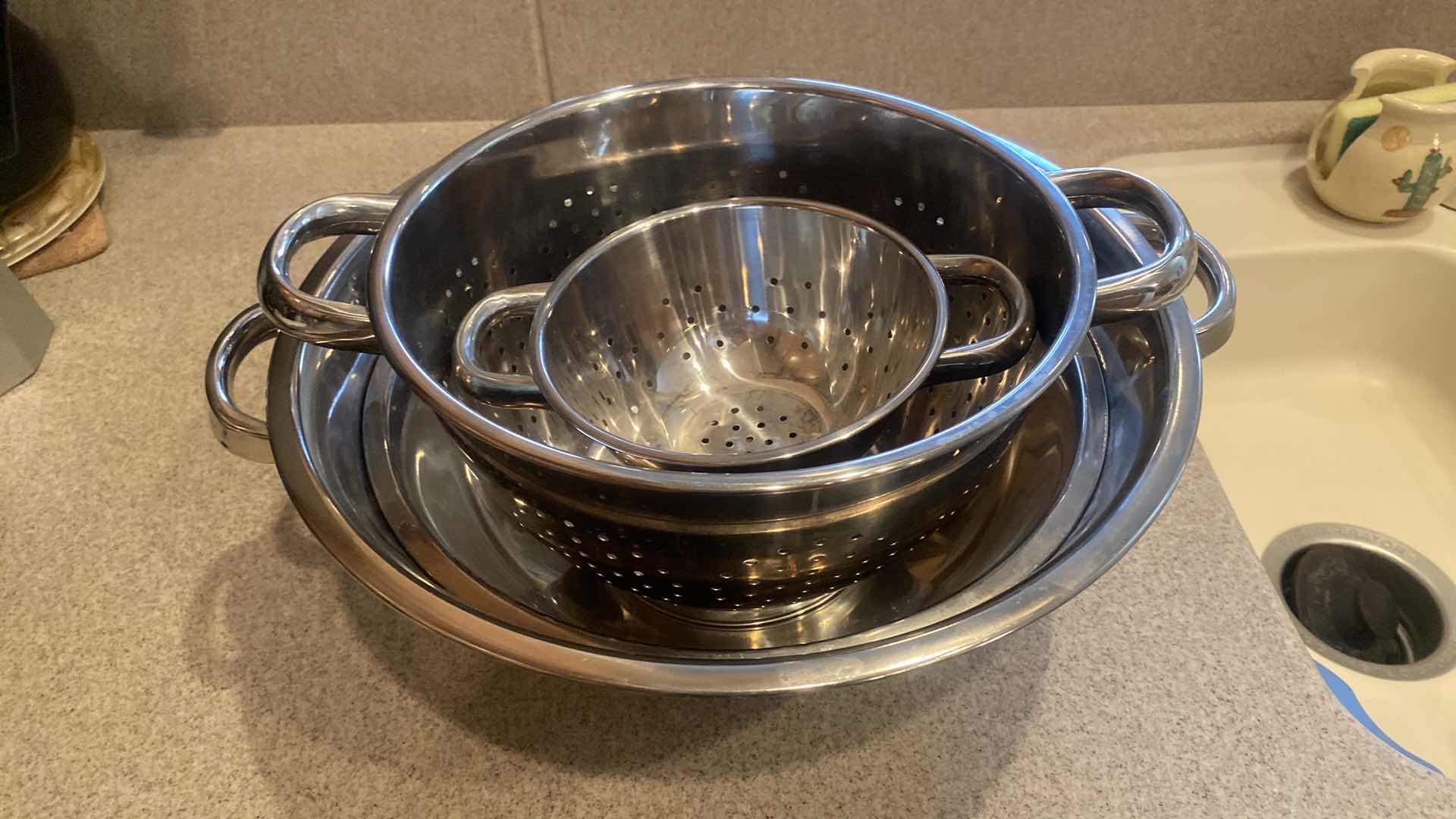 Photo 1 of 3-STAINLESS COLANDER SET & 1 BOWL