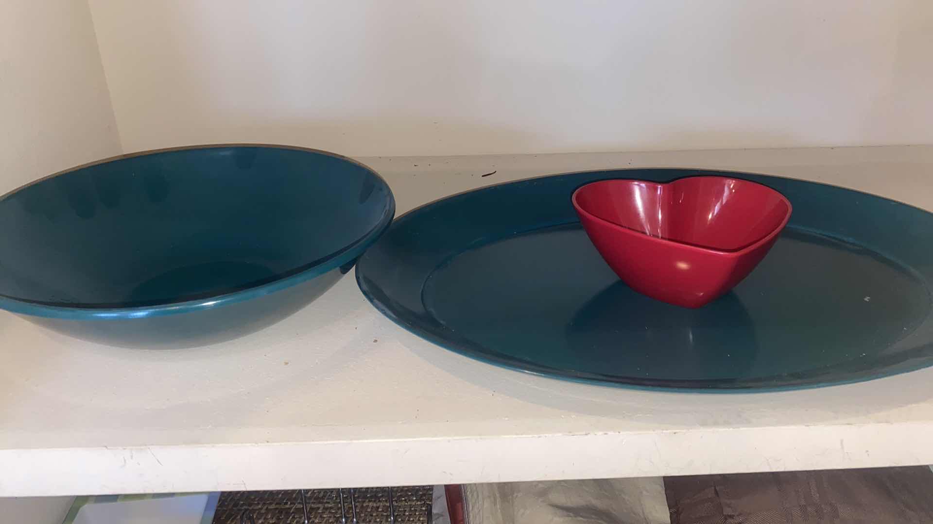 Photo 1 of CONTENTS OF CLOSET - KITCHEN PAPER BOWLS, PLASTIC STORAGE, NAPKINS TABLECLOTHS & METAL FRUIT BOWL & NAPKIN HOLDERS