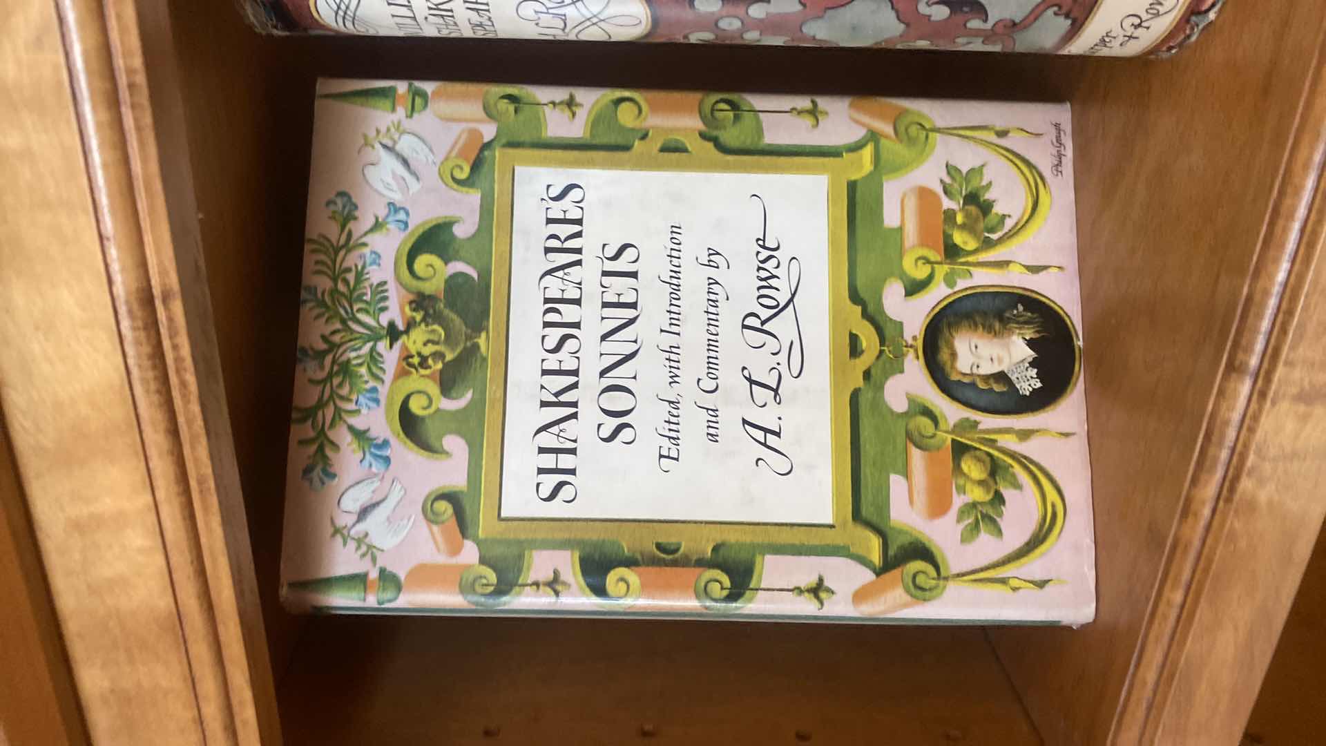 Photo 1 of 3-SHAKESPEARE CLASSICS HARDBOUND BOOKS