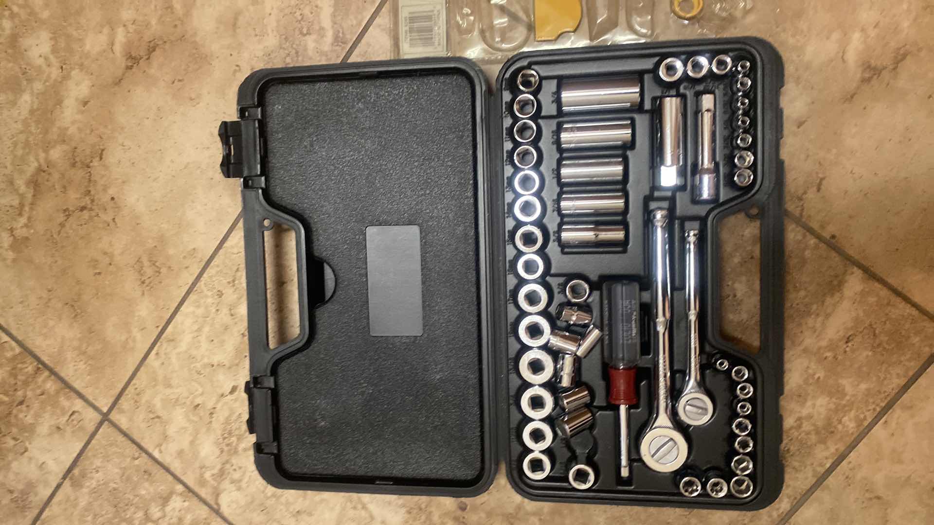 Photo 1 of SOCKET SET