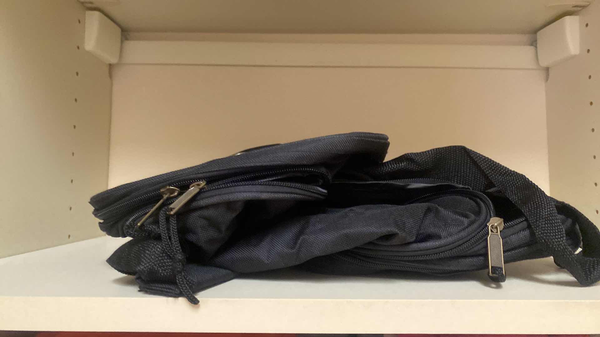 Photo 1 of 6 SHELFS MENS SIZE 2 XL & XL CLOTHING