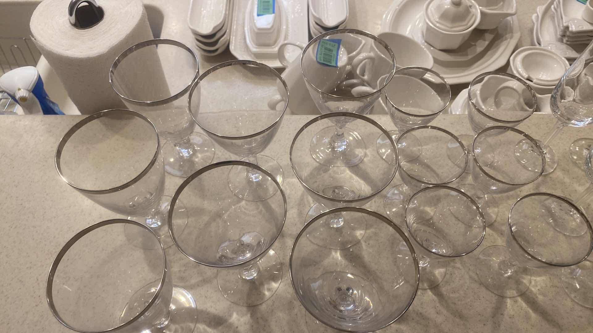 Photo 1 of 20-STEMWARE