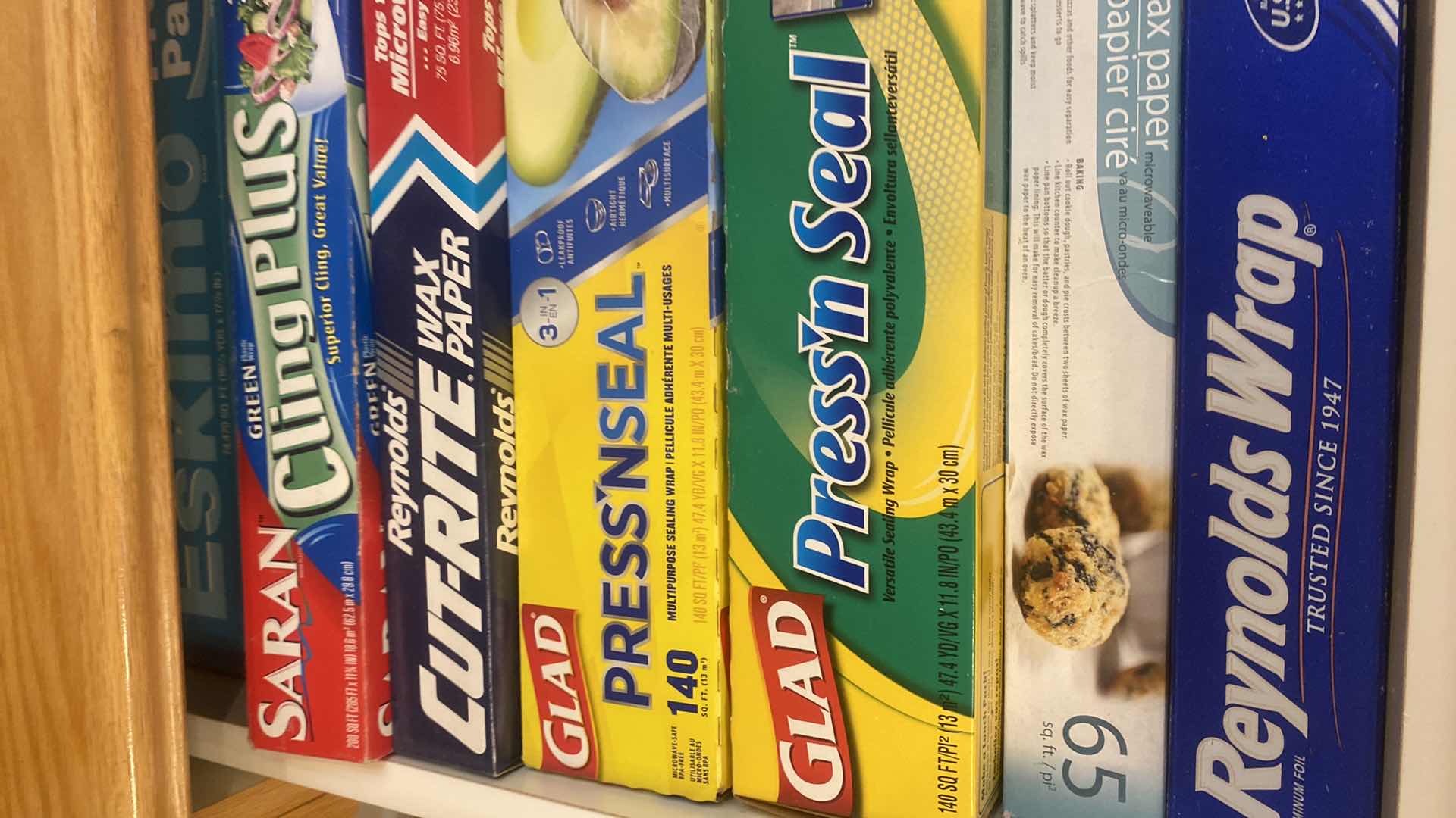 Photo 1 of DESK DRAWER WITH KITCHEN WRAPS & PLACEMATS