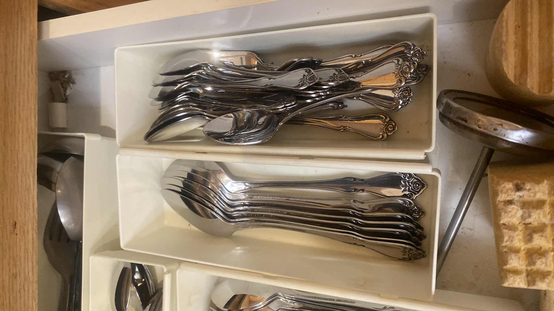Photo 1 of CONTENTS OF DRAWER -SILVERWARE