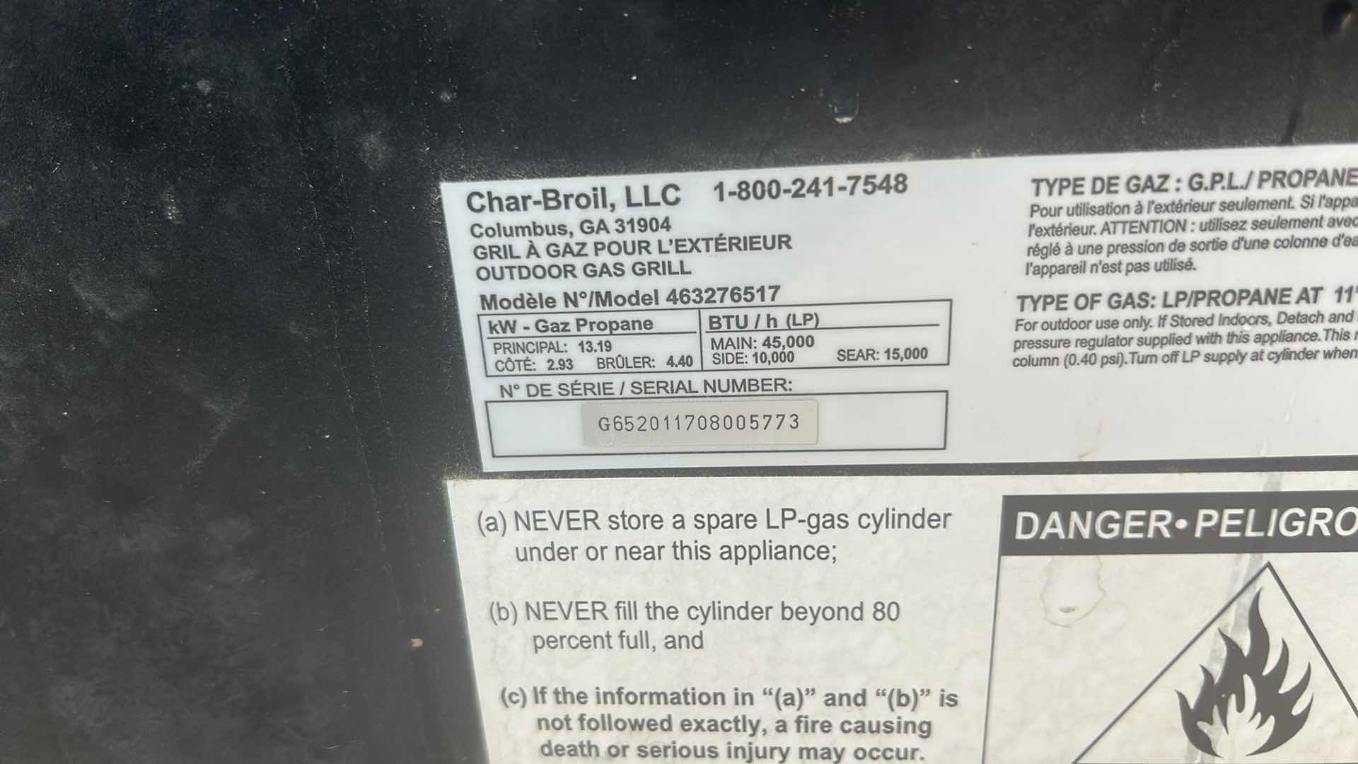 Photo 1 of CHAR-BROIL PERFORMANCE SERIES STAINLESS STEEL 6-BURNER LIQUID PROPANE GAS GRILL WITH 1 LIDDED SIDE BURNER. $500