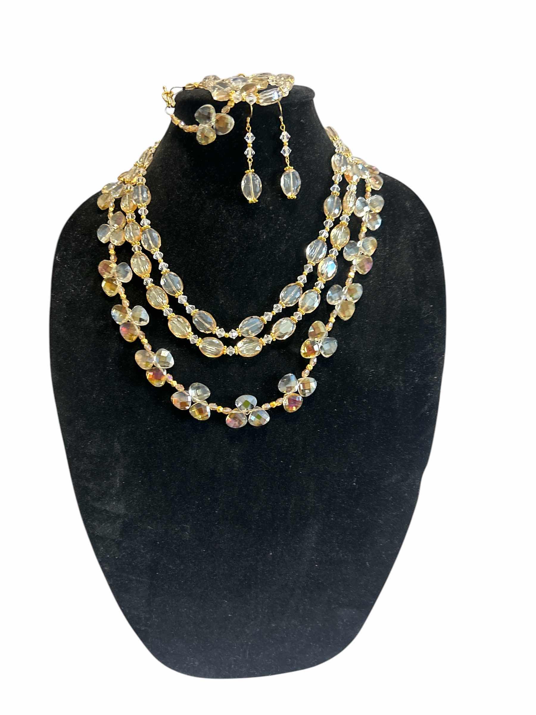 Photo 1 of FASHION JEWELRY