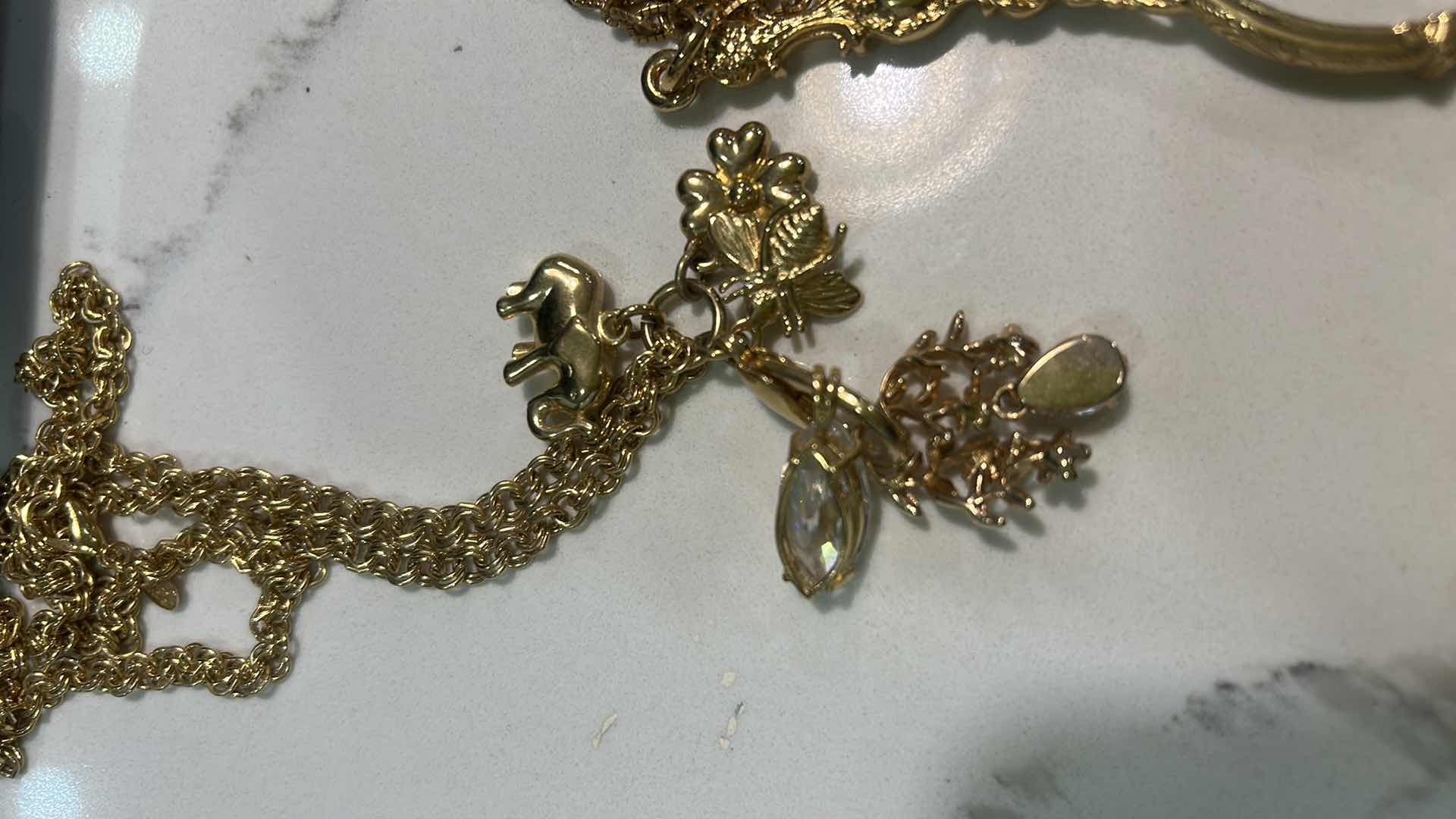 Photo 4 of 3 GOLD TONE NECKLACES