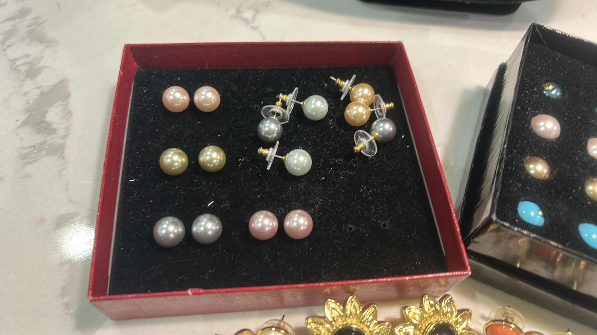 Photo 1 of EARRING COLLECTION